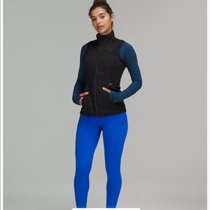Lululemon down for it all vest